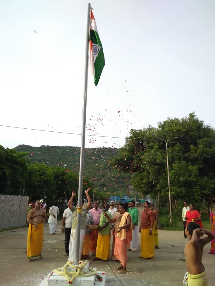 Independence Day Celebrations - Flag hoisting be our beloved Swamiji - a tribute to patriotism, selflessness, and national pride. Jai Hind!