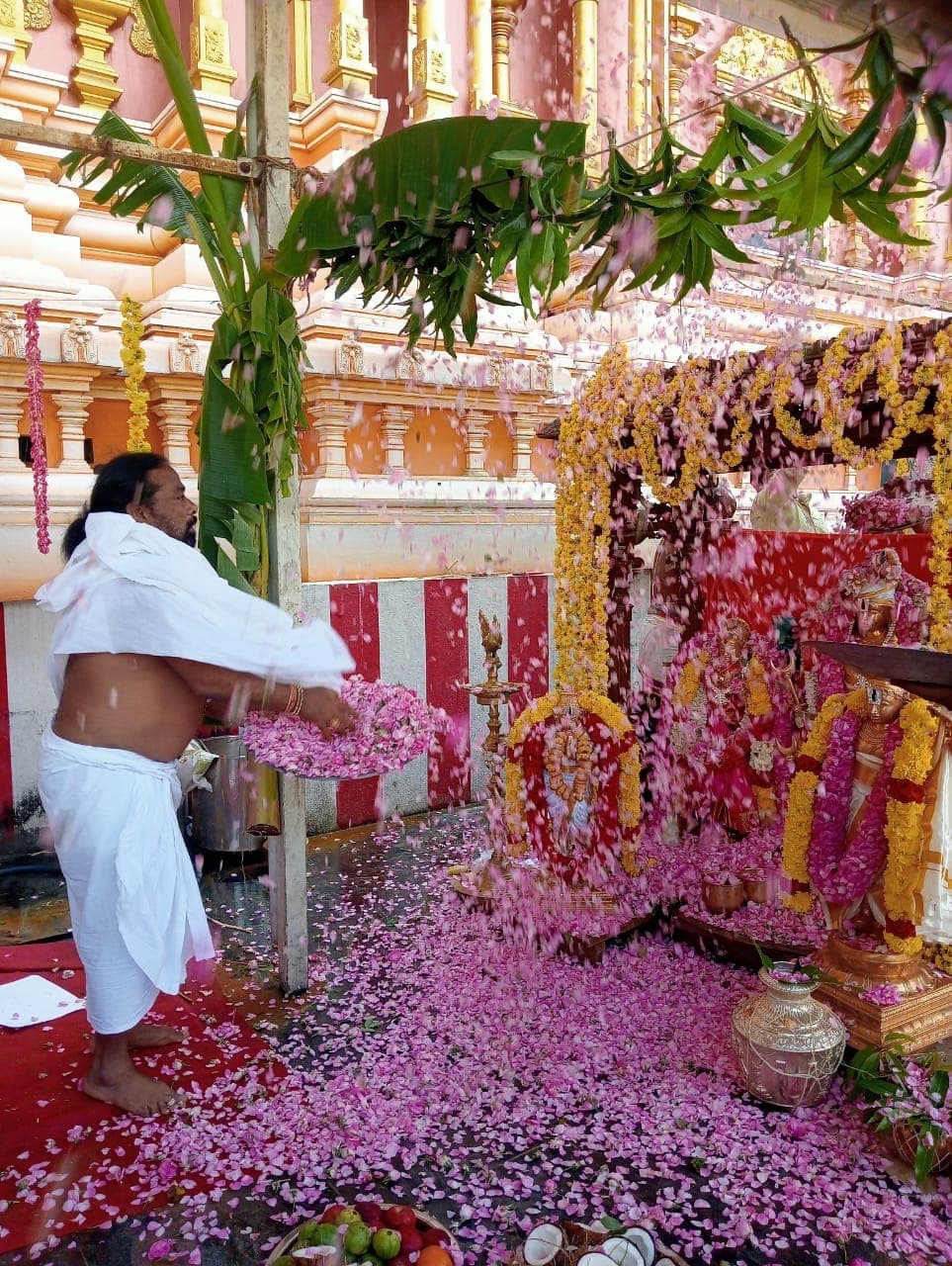 Ram Navami — celebrating the divine birth of Maryada Purushottam Lord Sri Rama, an embodiment of dharma, courage, and compassion. Jai Shri Ram!